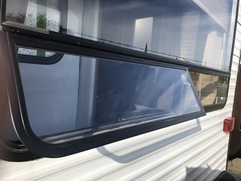 RV Window Glass Repair Vacaville, CA Accu-1-Glass 1